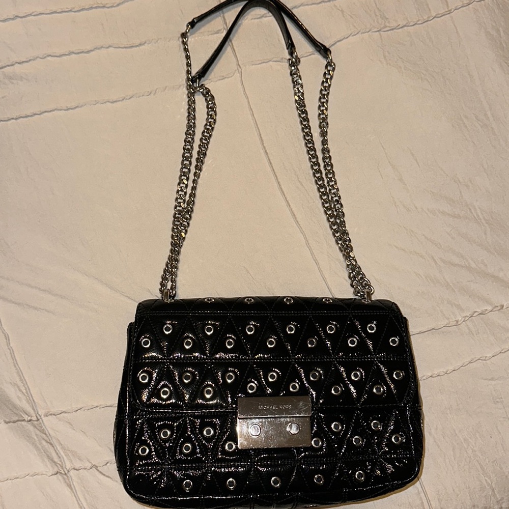 Michael kors black patent leather purse